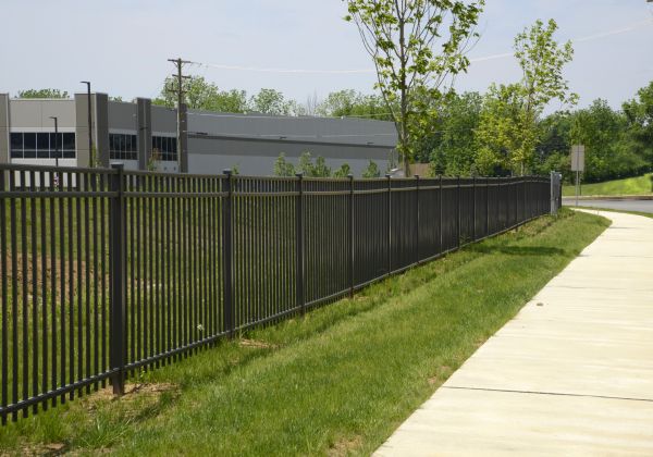 Business Fence Painting Service